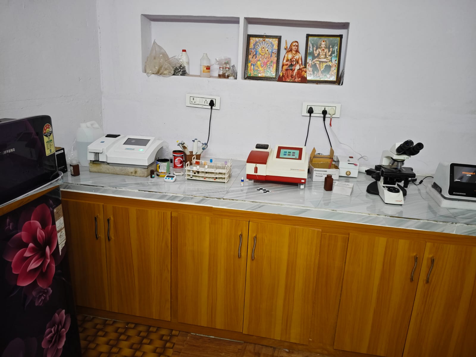 Sri Venkateshwara Diagnostic Center image